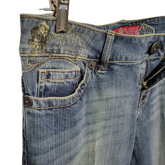 Guess Womens Size 32 Jeans Denim Embroidered Gold Roses Bootcut Factory Fade - Picture 11 of 15